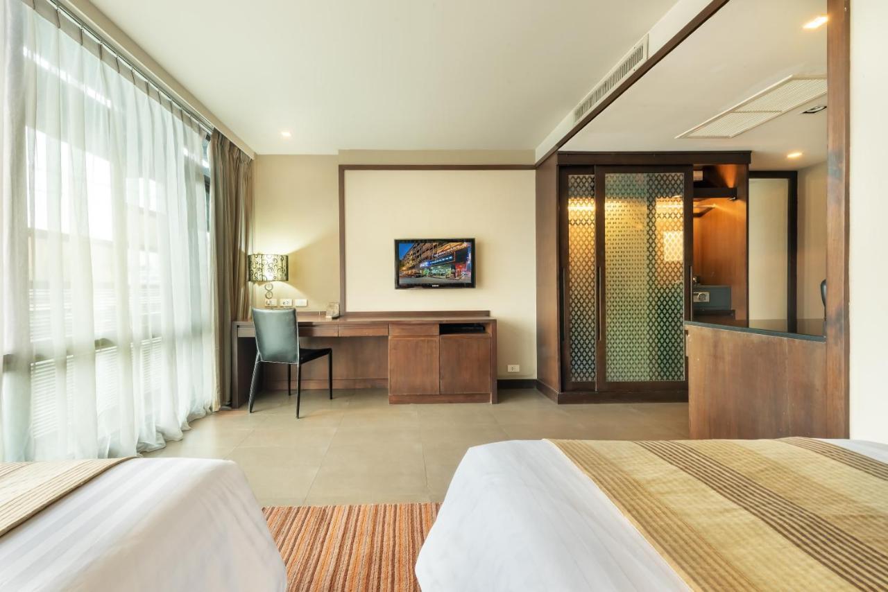 Khách sạn M2 De 5*