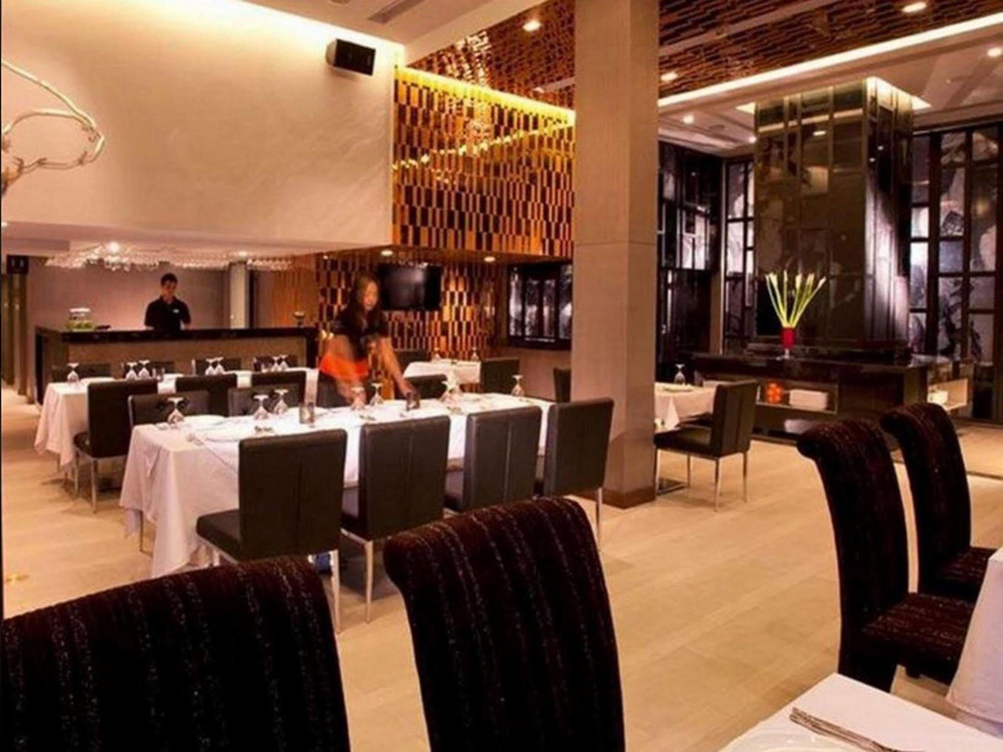 M2 De Khách sạn Bangkok